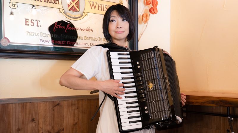 藤野由佳 (アコーディオン)